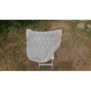 Tapis de selle coupé equi-thème