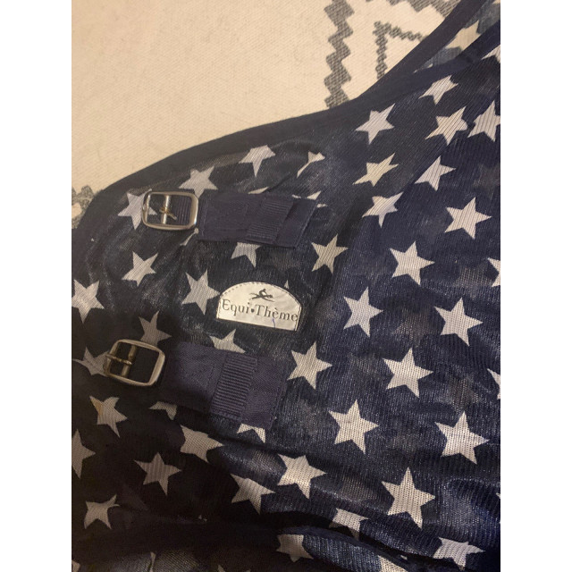 Couverture anti mouches