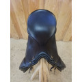 Selle de dressage sellier indépendant