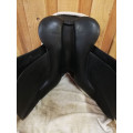 Selle de dressage sellier indépendant