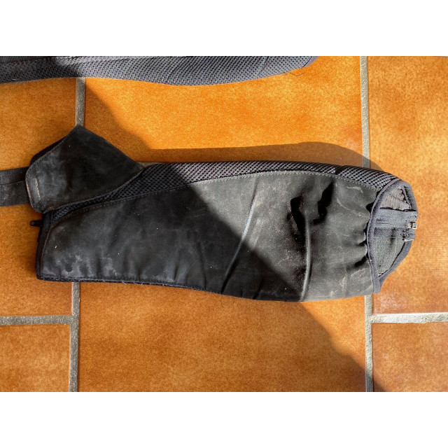 chaps synthétique noir