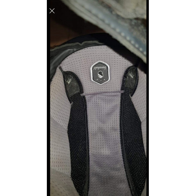 Bombe samshield shadowmatt swarovski noir