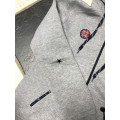 Sweat gris