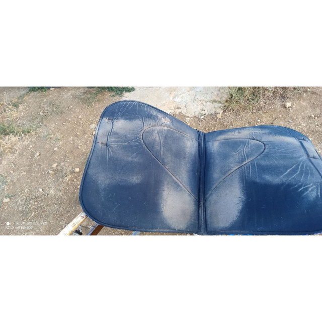 Ensemble complet tapis bonnet bande et licol