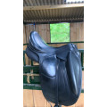 Selle de dressage Devoucoux