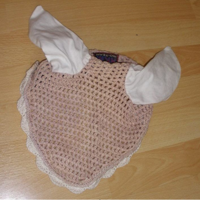 Bonnet HKM taille cheval