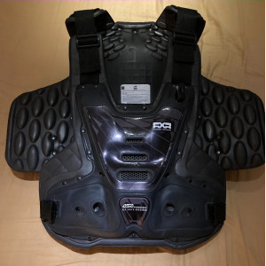 Gilet de protection noir RXR