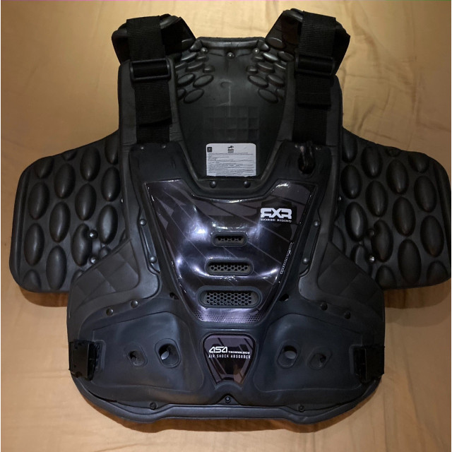 Gilet de protection noir RXR