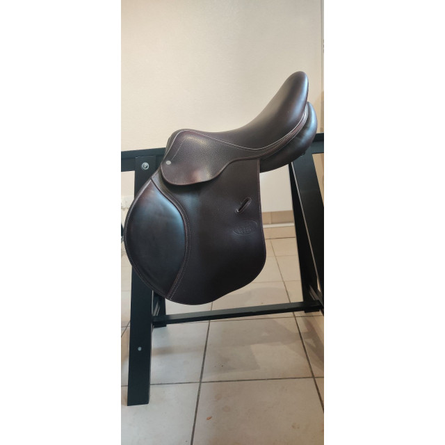 Selle CSO Hervé Godignon avec housse équipée (étriers étrivières amortisseur)