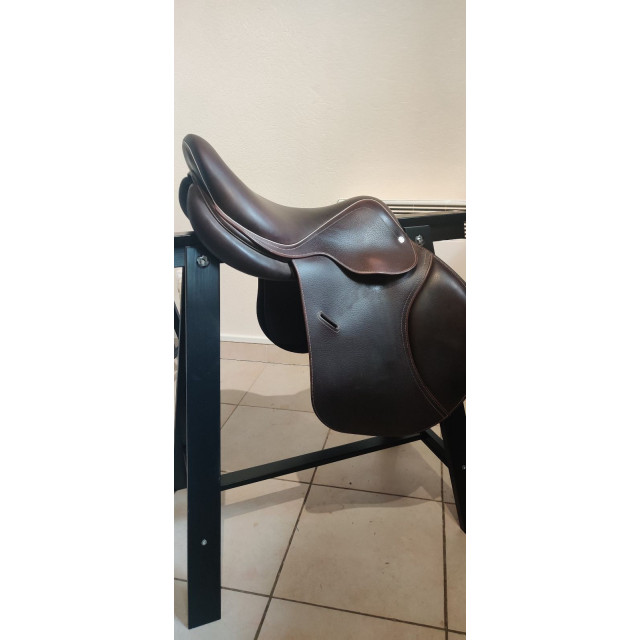 Selle CSO Hervé Godignon avec housse équipée (étriers étrivières amortisseur)