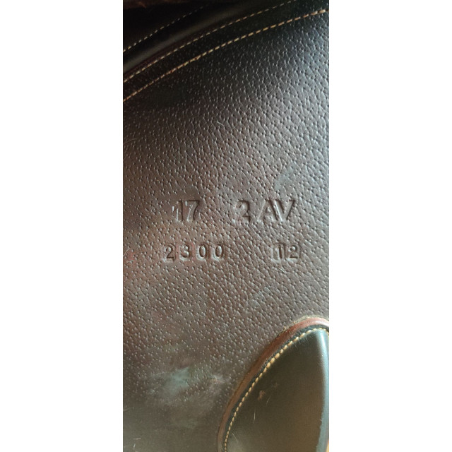 Selle CSO Hervé Godignon avec housse équipée (étriers étrivières amortisseur)