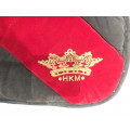 Tapis de dressage HKM gris et rouge velours