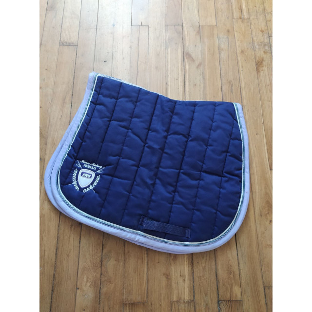 Tapis violet