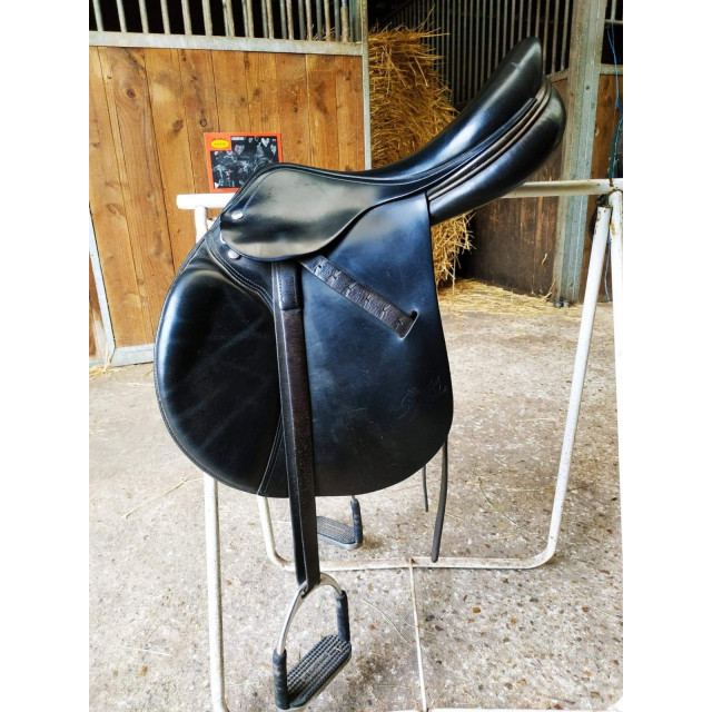 selle 17" equipe synergy noire