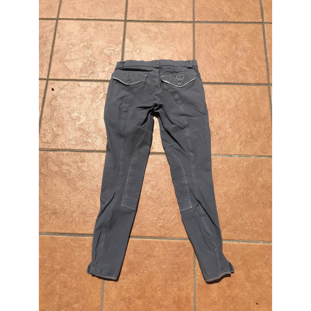 Pantalon gris, komutekir