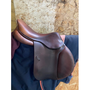 Selle Devoucoux 17,5