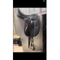 Selle de dressage