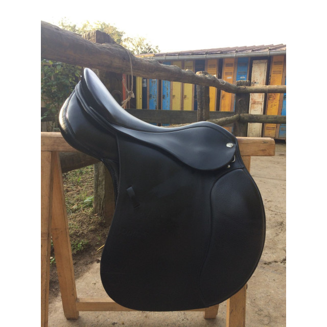 A vendre selle Sommer Opus VS.