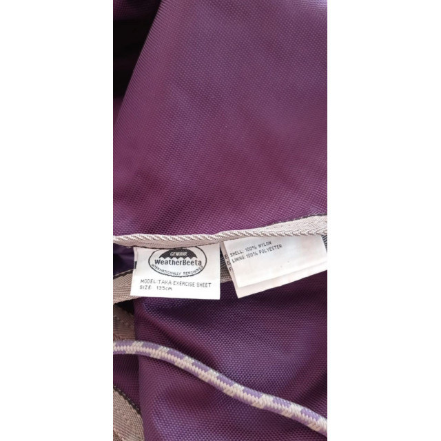 Couvre rein imperméable weatherbeeta violet liseré gris