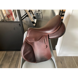 selle Devoucoux Biarritz taille 18