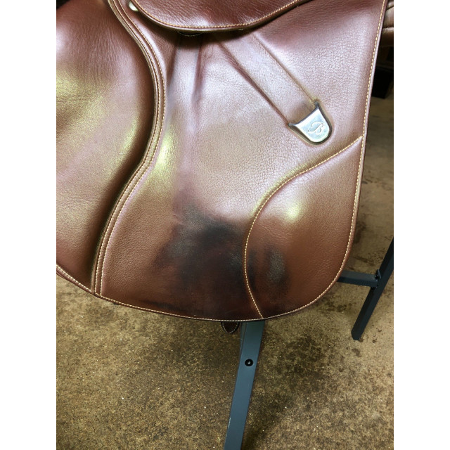 Selle Bates Elevation