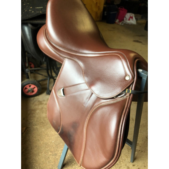 Selle Bates Elevation