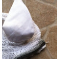 bonnet blanc liseré argent