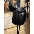 Selle de dressage CWD