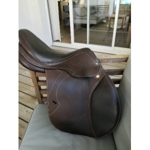 selle versaille prestige