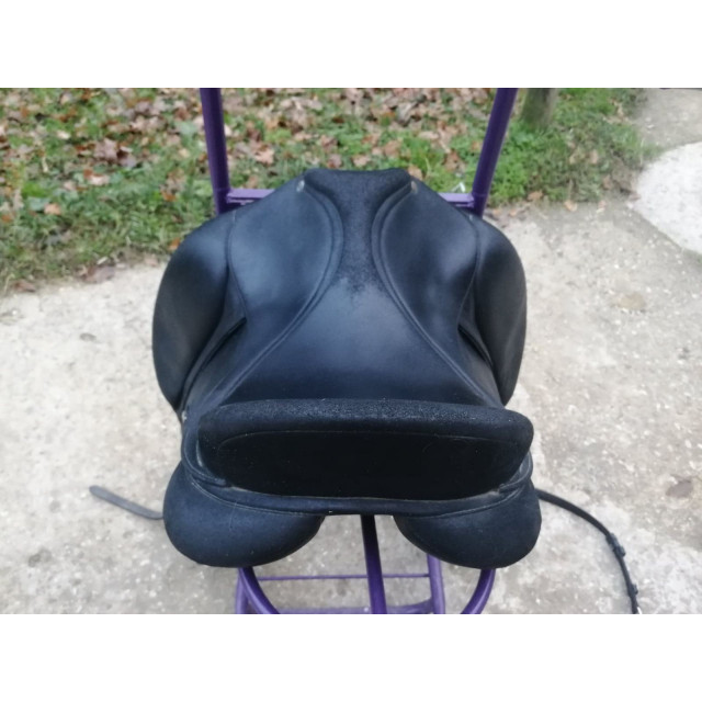 Selle de dressage ISABELL WERTH 17P