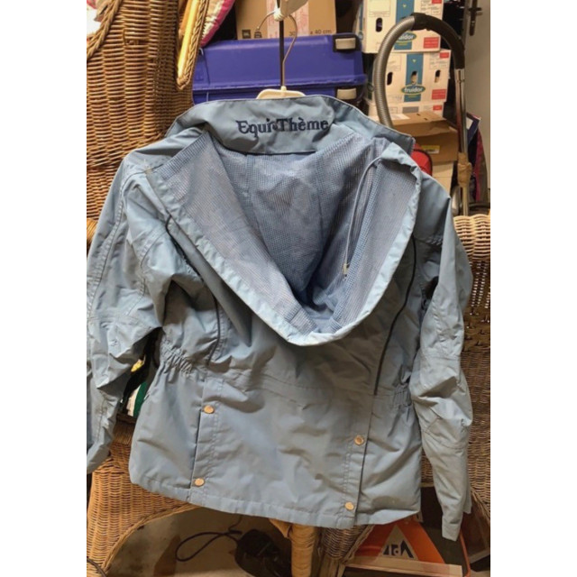 Veste imperméable bleue
