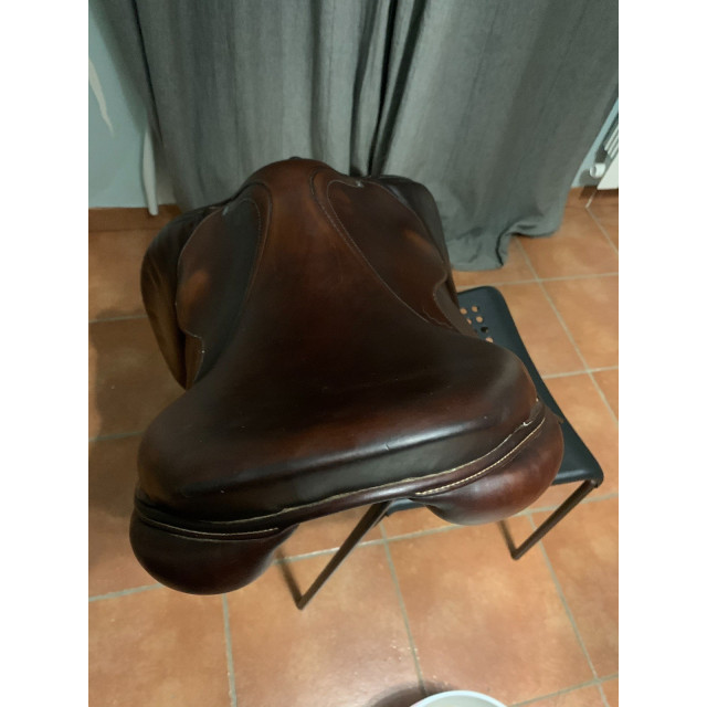 Selle Antares 18 pouces