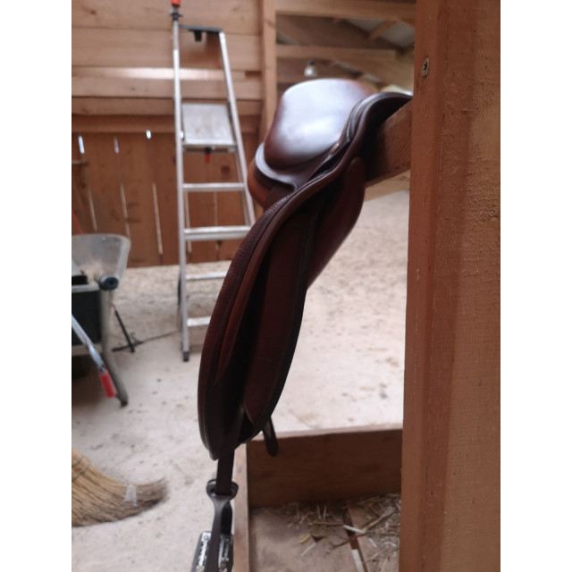 Selle Meyer 2016 taille 17