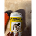 Onguent noir neuf