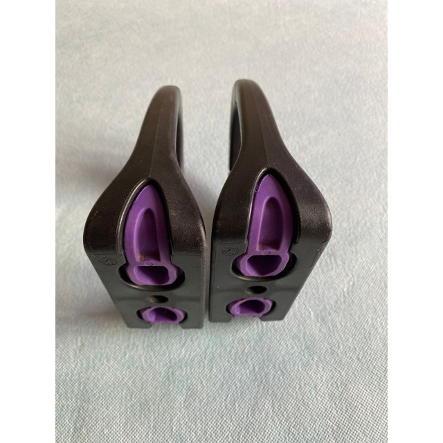 étriers COMPOSITI taille enfant en bon état