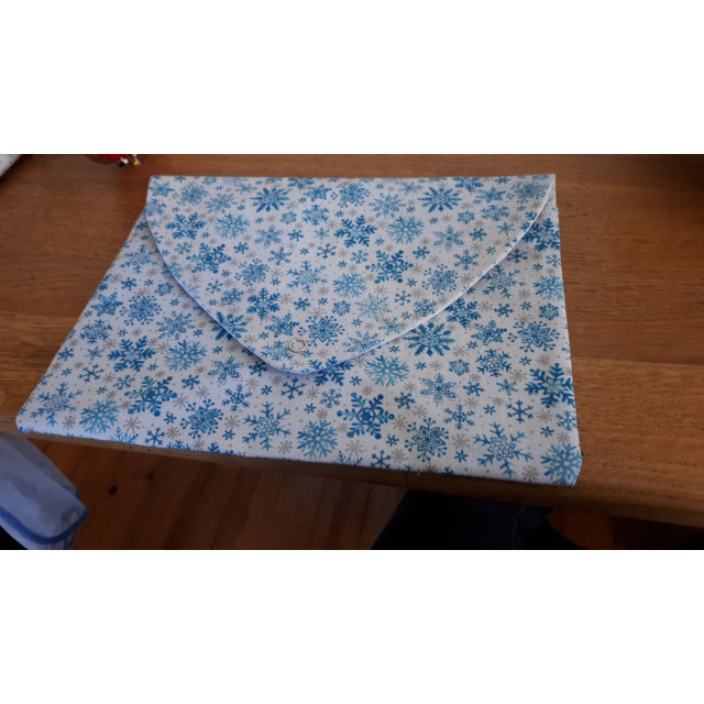 Range / housse pour carnet de santé