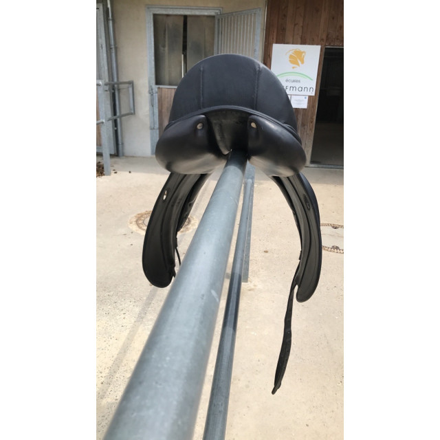 Selle Cwd dressage 17,5