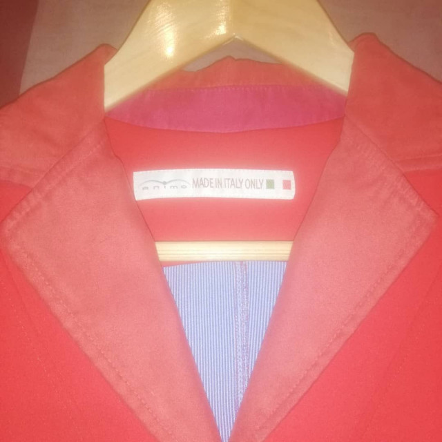 Veste animo rouge