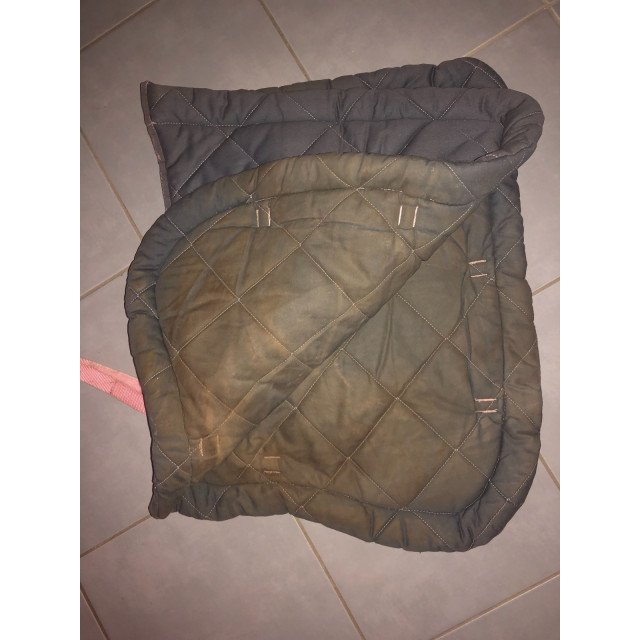 tapis equitheme gris et rose