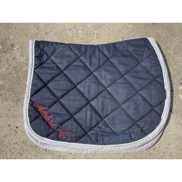 Tapis bleu marine