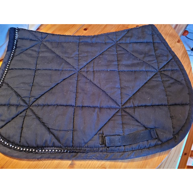 tapis de selle noir à strass