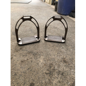 Étrier Jin Stirrup