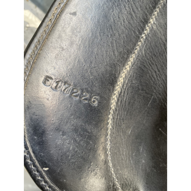 Selle de dressage SCB cuir noir