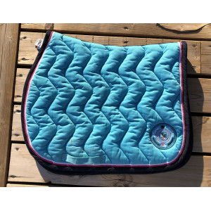 Tapis bleu turquoise