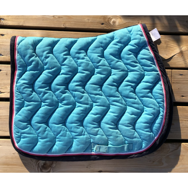 Tapis bleu turquoise