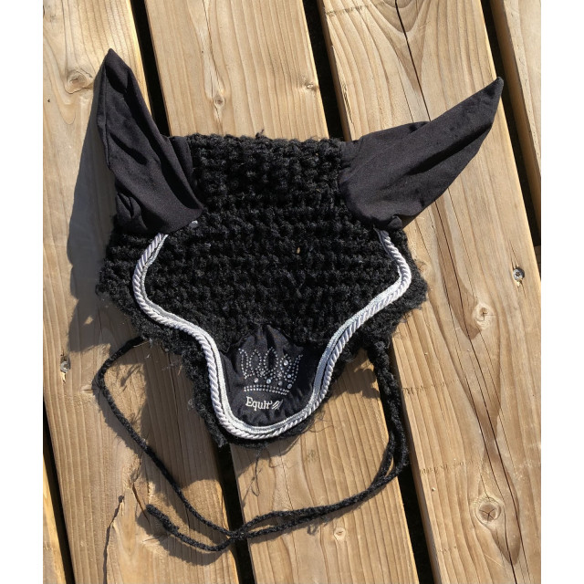 Bonnet equi-thème