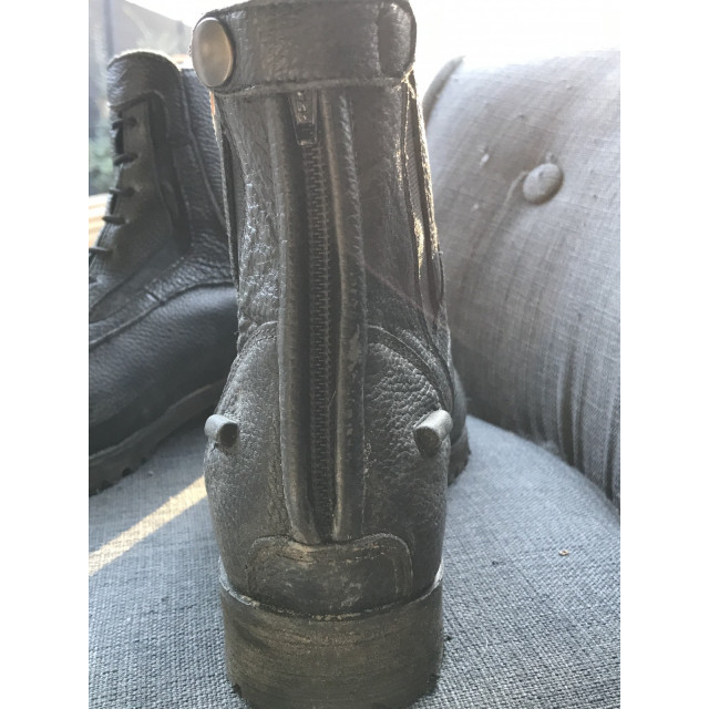 boots cuir noir