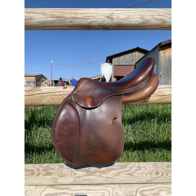Selle Antarès 17.5