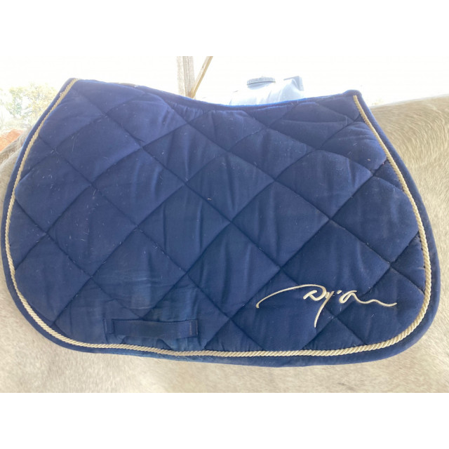 Tapis Dy'On très bon état