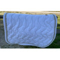 Tapis blanc RG